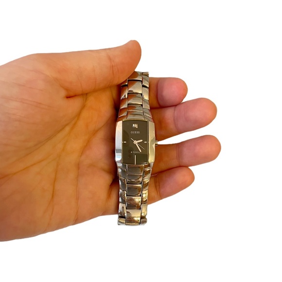 Ladies Guess Watch / Steel - Picture 3 of 3
